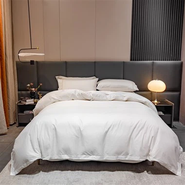 غطاء لحاف القطن الأبيض